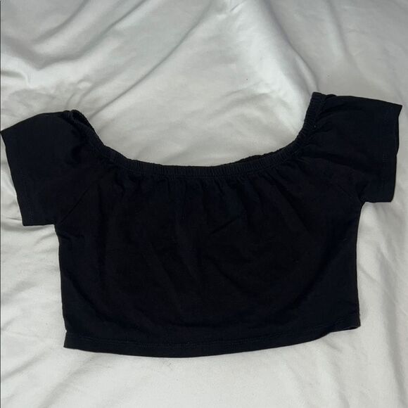 PrettyLittleThing Black Relaxed Crop Top - Picture 1 of 6